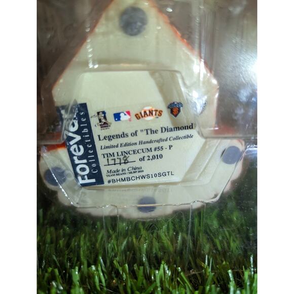 ⚾Tim Lincecum San Francisco Giants Bobblehead 2010 WS Champs Trophy MLB ⚾ - Picture 9 of 15